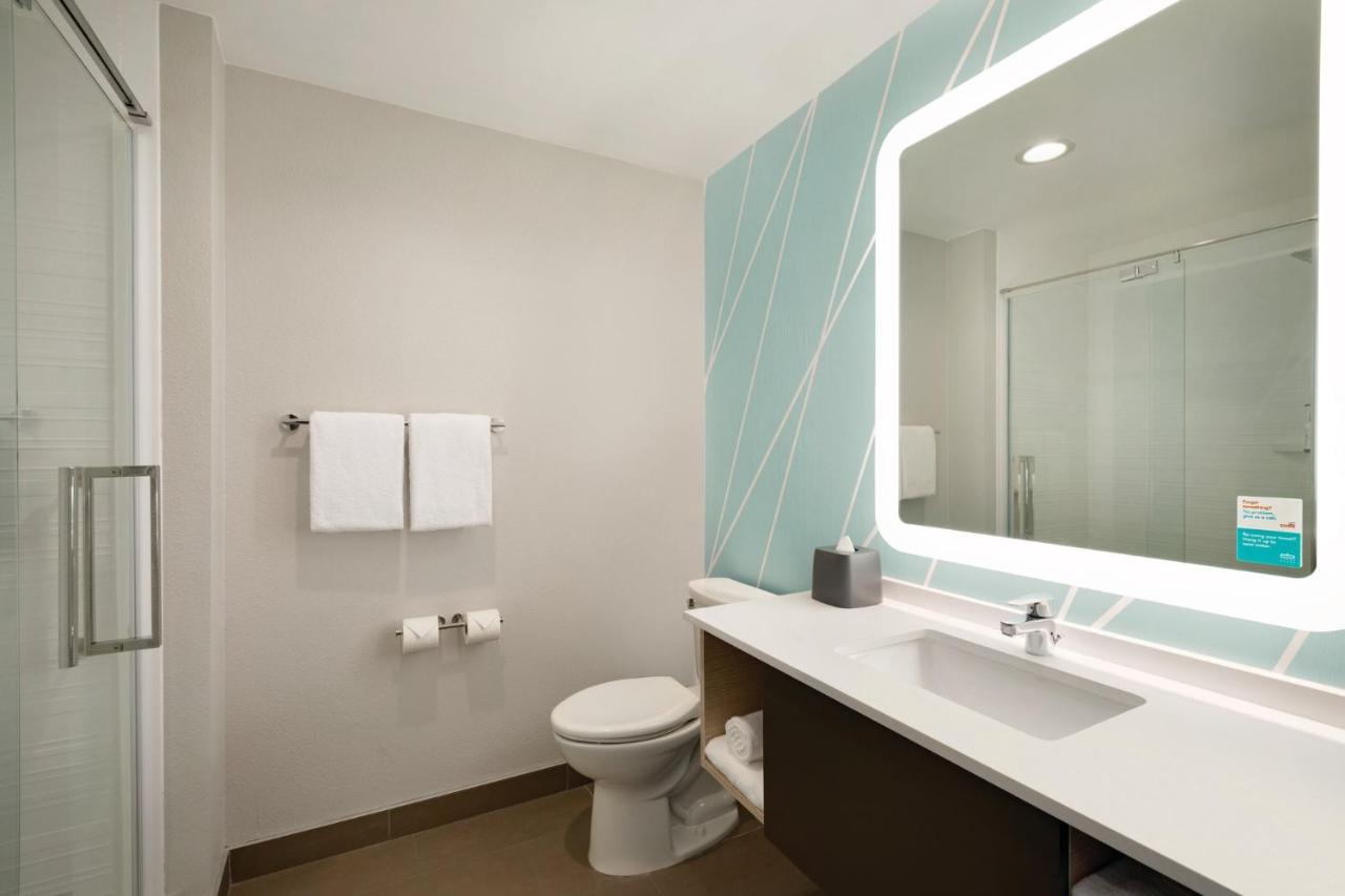 Avid North By Ihg 2* Elkhart